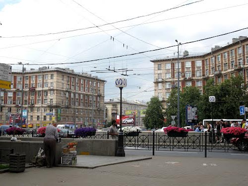 Фото проституток индивидуалок рядом с Новочеркасской на www.RusGeisha.org Проститутки у метро Новочеркасская